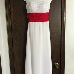 Lone White & Red Bridesmaid Dress